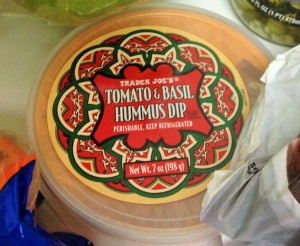 tomato basil hummus