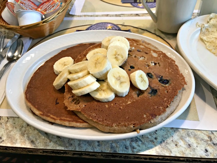 Workouts From Week (higher mileage!) + 10th Annual Mother’s Day Breakfast